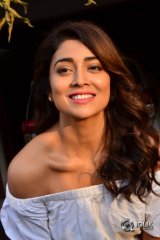 Shriya Saran Latest Photos